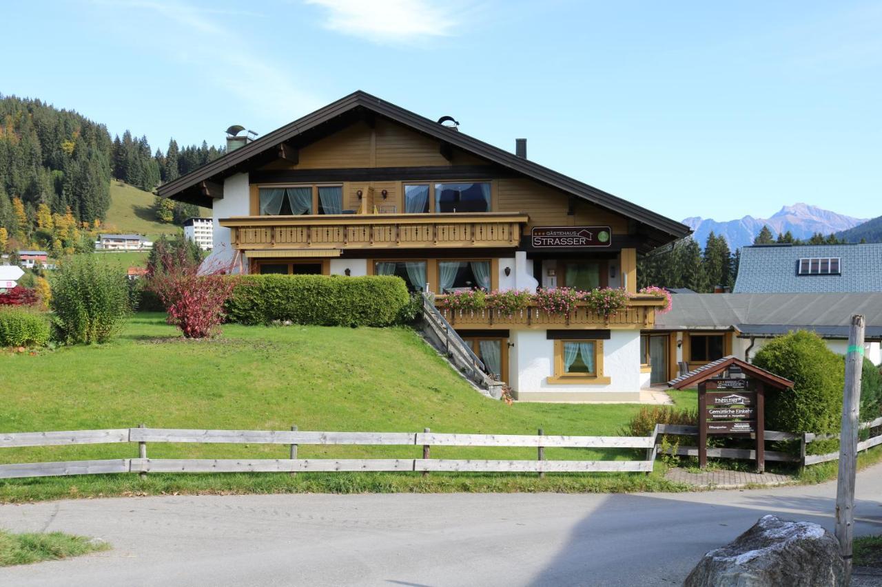 Gaestehaus Strasser Riezlern Exterior photo